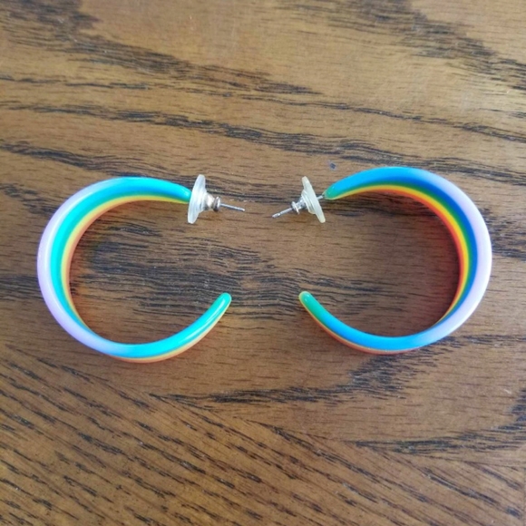 Rainbow Acrylic Hoop Earrings - Picture 3 of 3